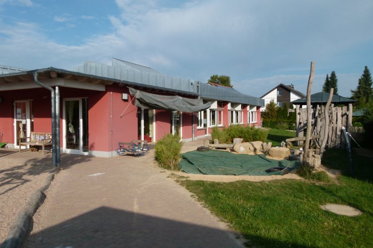 Mistelbach, Kindergarten Außenansicht Mistelbach, Kindergarten Außenansicht